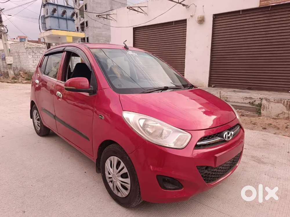 Hyundai I10 Sportz Varient
