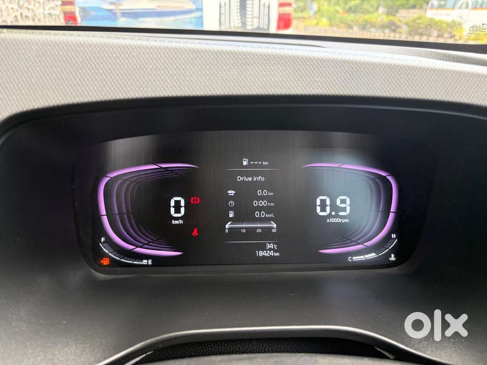 Kia Carens 1.5 Prestige 7 Str, 2023, Petrol
