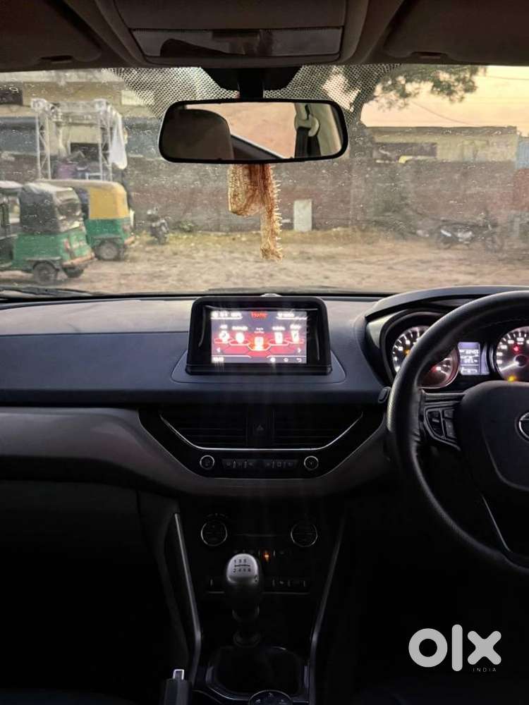 Tata Nexon 1.5 Revotorq Xz Plus, 2019, Cng & Hybrids
