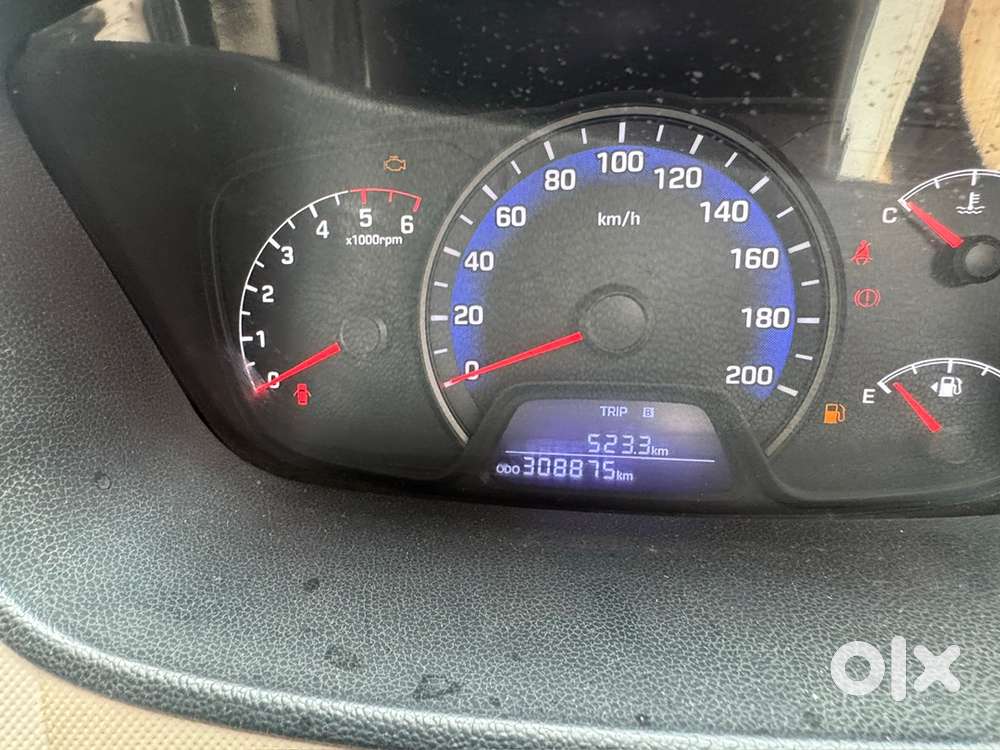 Hyundai Xcent Diesel 308000 Km Driven