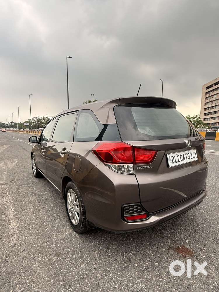 Honda Mobilio 1.5 V I-vtec, 2014, Petrol