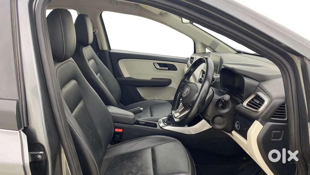 Tata Altroz 1.2 Xza Plus, 2022, Petrol