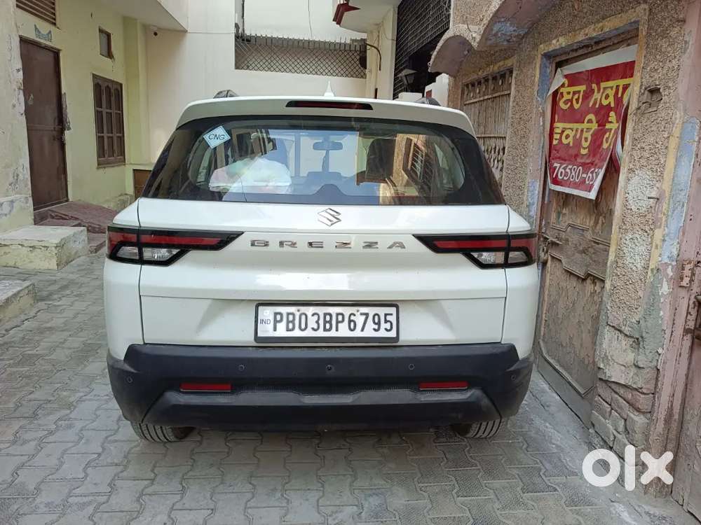 For Sale – 2024 Maruti Suzuki Brezza Lxi Cng (excellent Condition)