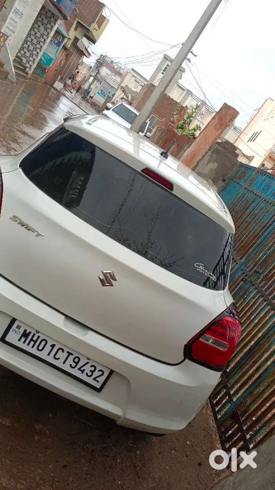 Maruti Suzuki Swift 2018 Petrol 45000 Km Driven