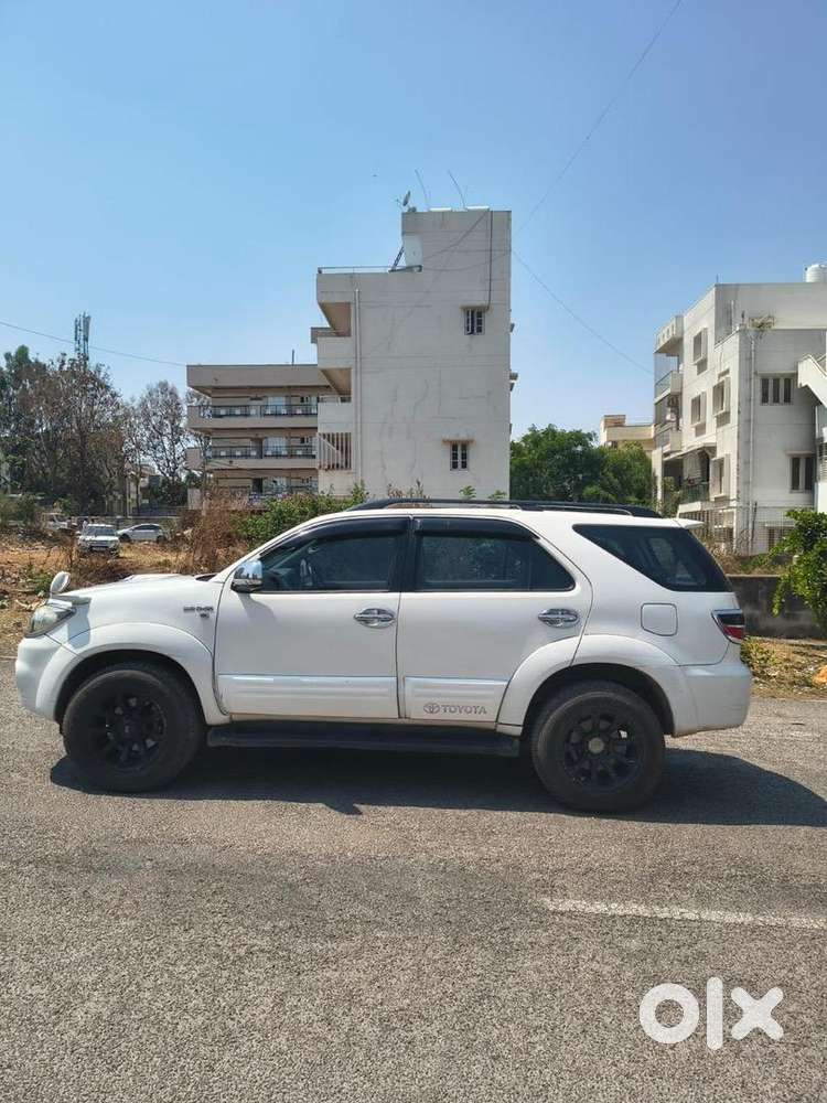 Toyota Fortuner 2011 Diesel Good Condition