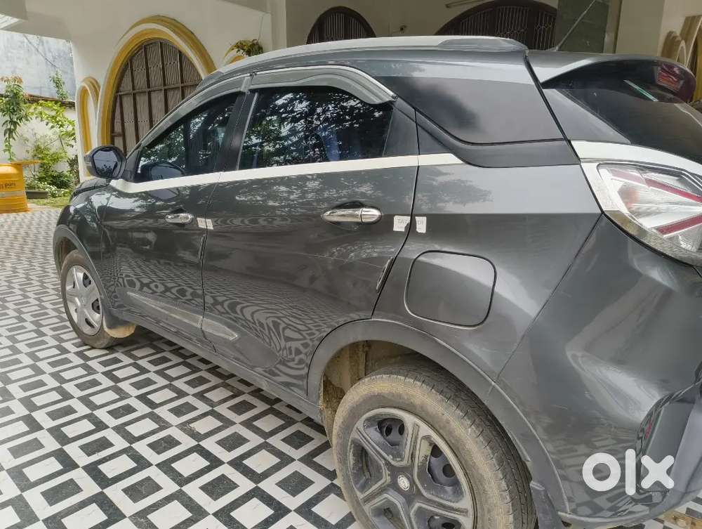 Tata Nexon 2023 With Sunroof 
26 Kmlp Highway Milage