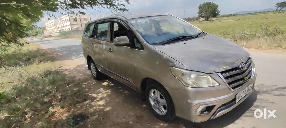 2009 Toyota Innova 2.5 V Diesel 8 Seater, Well Maintained