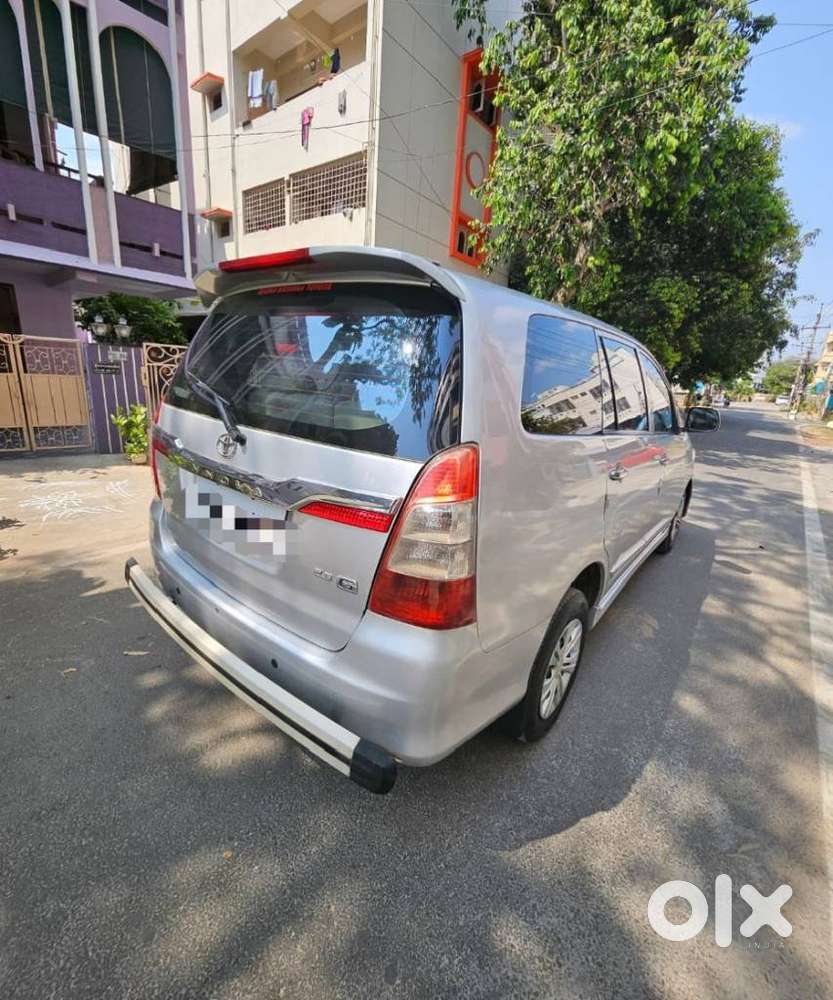 Toyota Innova 2.5 G (diesel) 7 Seater Bs Iv, 2014, Diesel