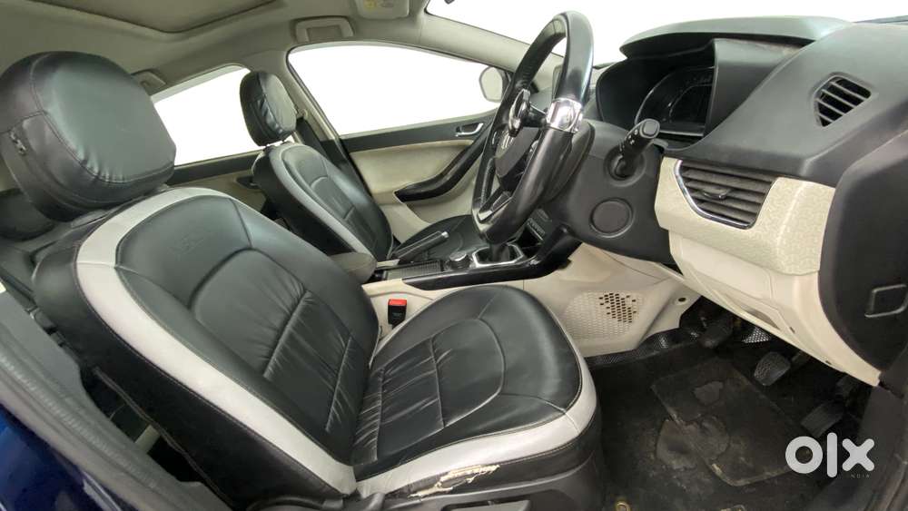 Tata Nexon 1.2 Revotron Xz Plus, 2022, Petrol