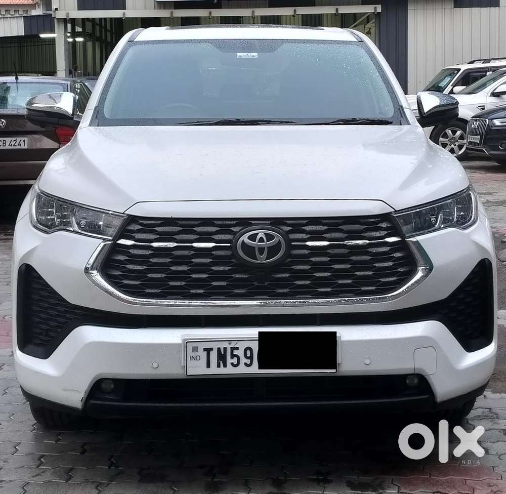 Toyota Innova Hycross 2.0 Vx (o) Hybrid 7 Str, 2023, Petrol