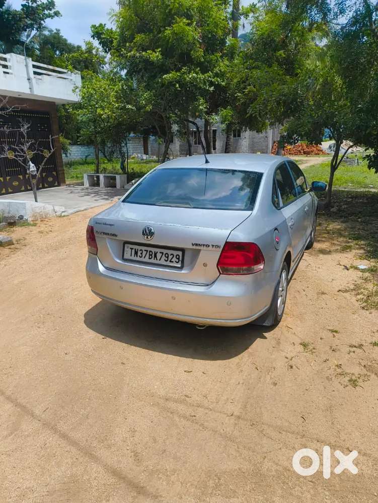 Volkswagen Vento Diesel 2010 Manual Highline