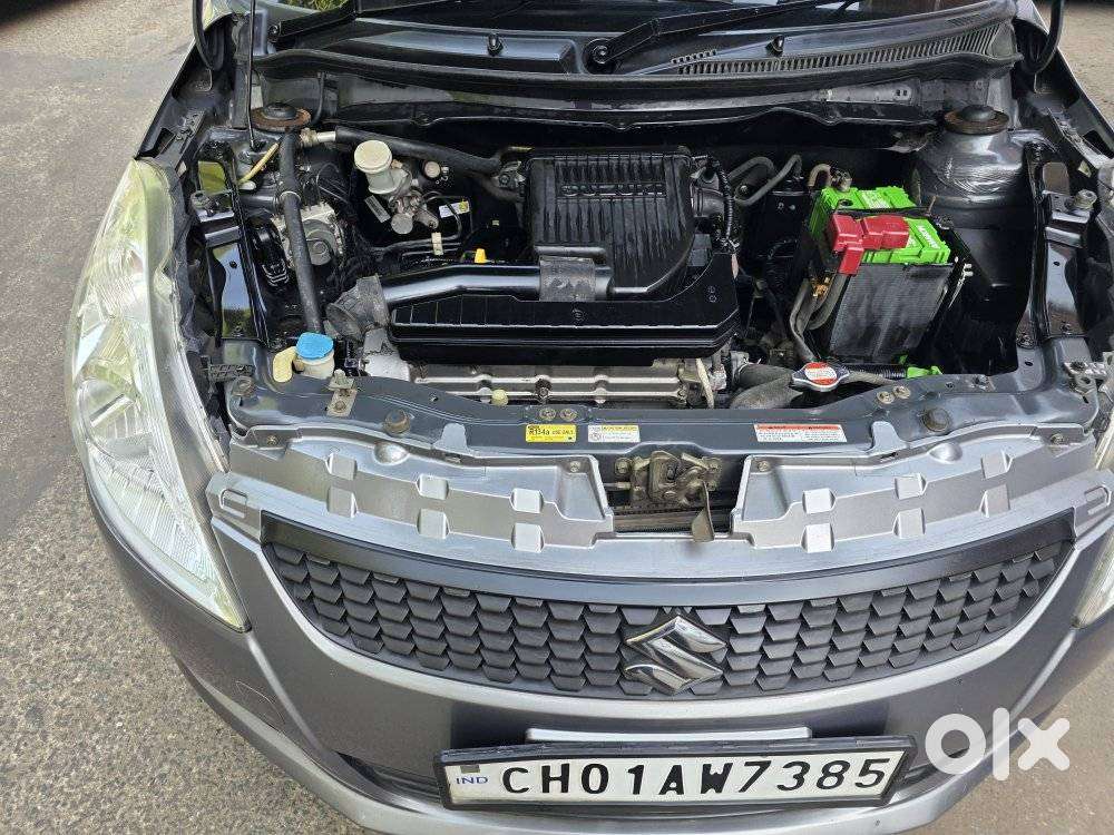 Maruti Suzuki Swift Vvt Zxi, 2015, Petrol