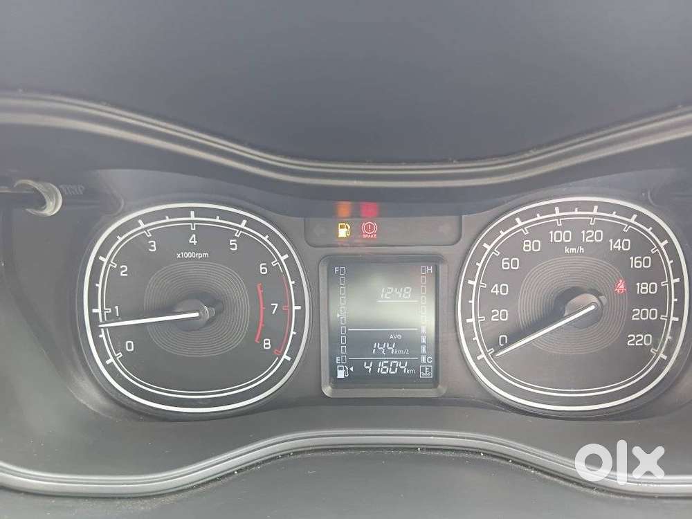 Maruti Suzuki Brezza 1.5 Vxi Smart Hybrid, 2022, Petrol
