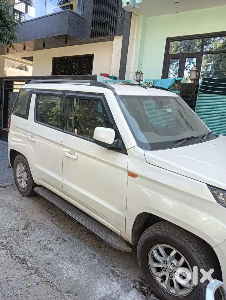 Mahindra Car