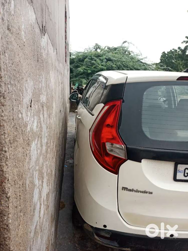 Mahindra Marazzo 1.5 2019