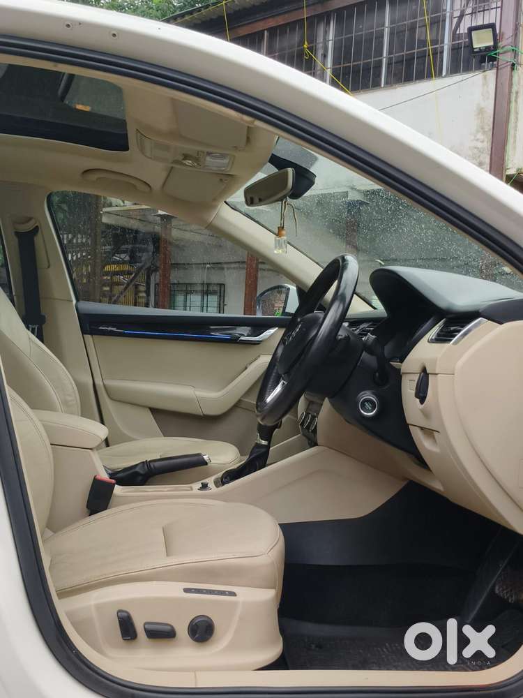 Skoda Octavia 1.8 Tsi At L K, 2018, Petrol