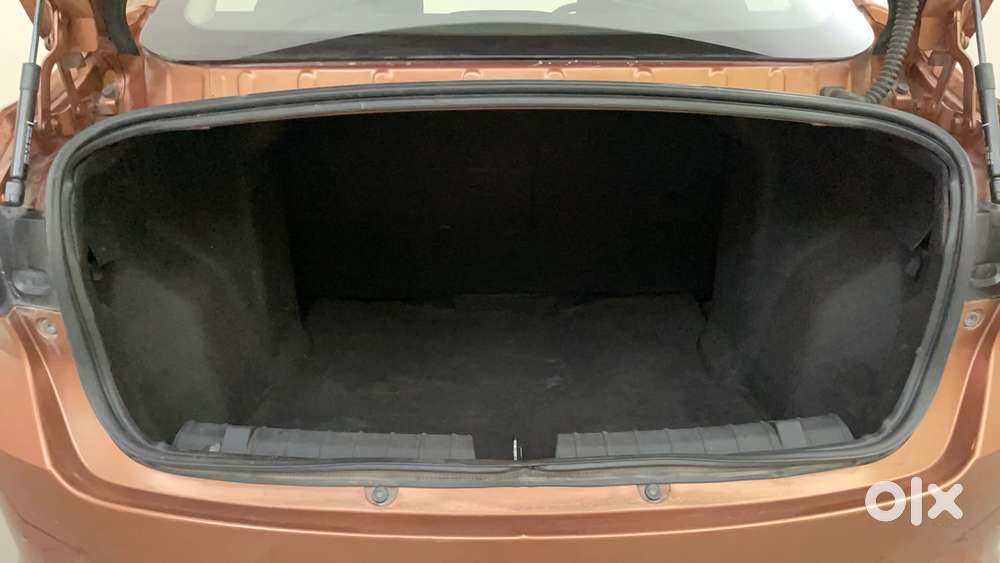 Tata Tigor 1.2 Revotron Xt, 2017, Petrol