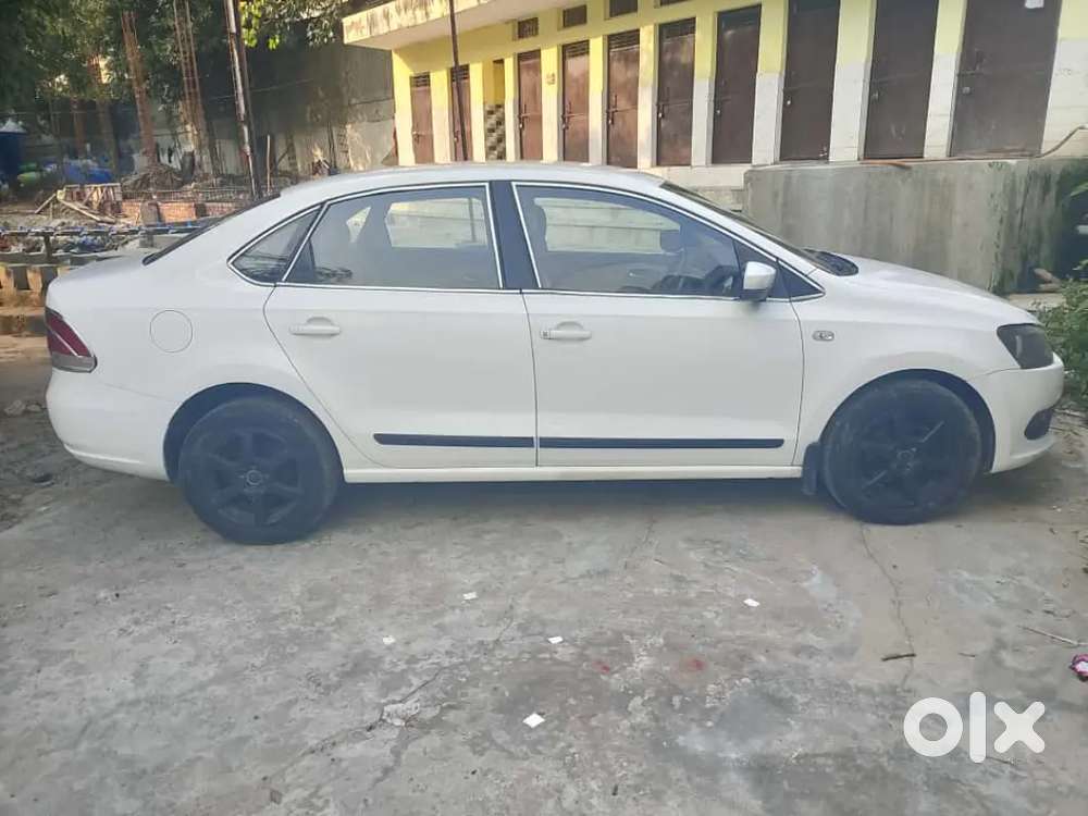 Volkswagen Vento Petrol 2013