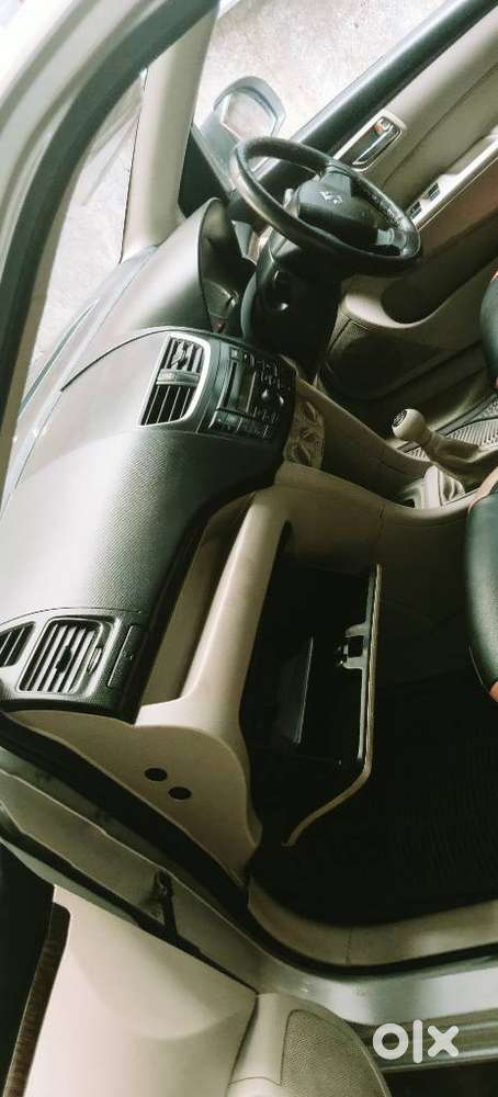 Maruti Suzuki Swift Dzire Vdi Bsiv, 2013, Diesel