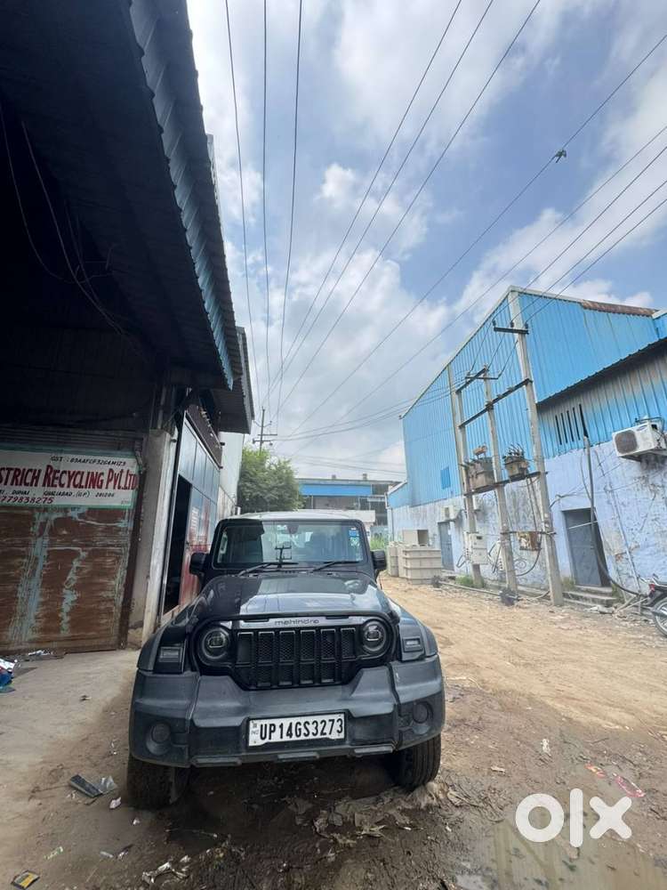 Mahindra Thar Roxx Mx1 Petrol | 2025 | 1st Owner | 27,520 Km