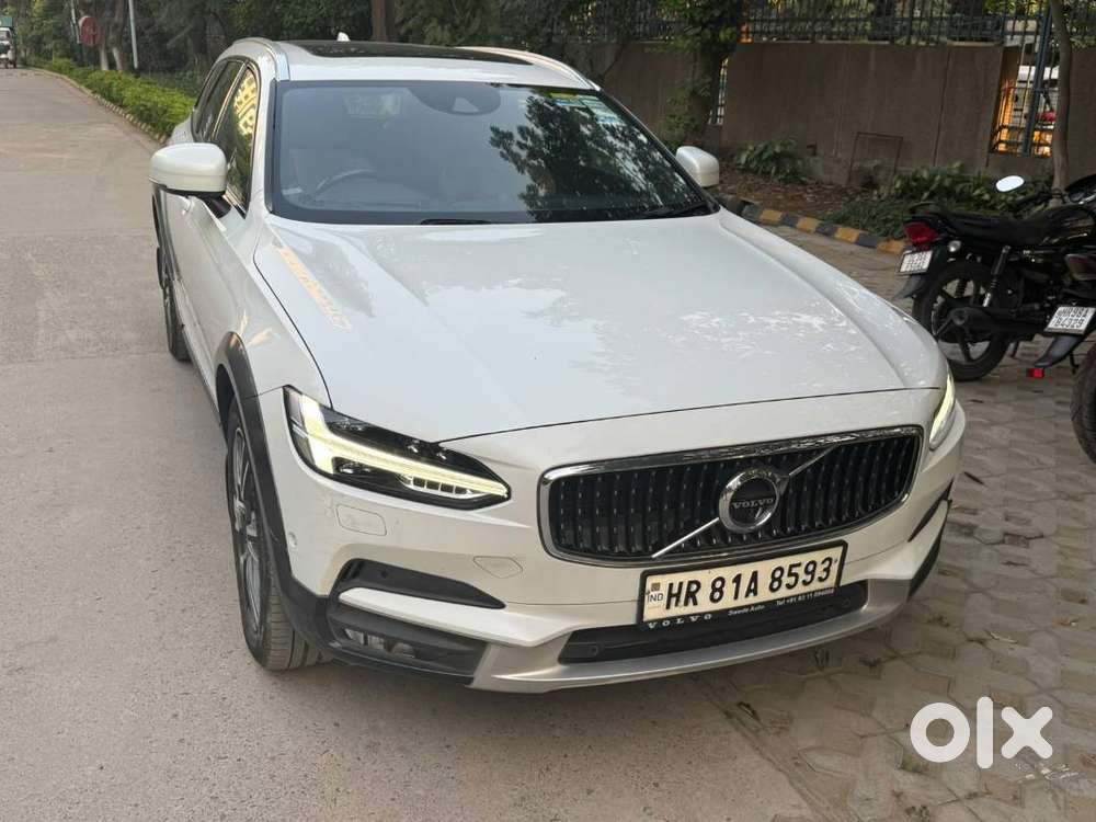 2017 Volvo V90 Cross Country D5 Inscription With Pole Star Engineered.