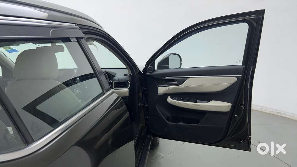 Honda Elevate Vx Mt, 2024, Petrol