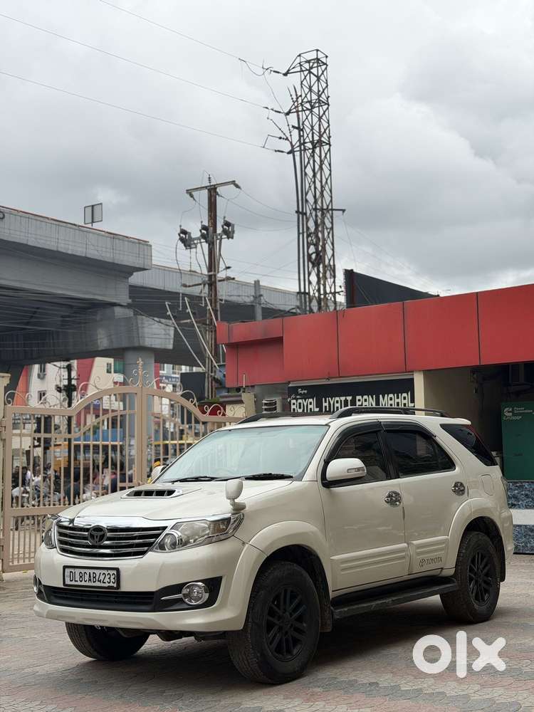 Toyota Fortuner 3.0 4x2 Mt, 2014, Diesel