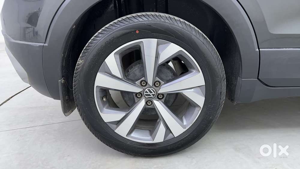 Volkswagen Taigun Topline 1.0 Tsi At (electric Seats), 2021, Petrol