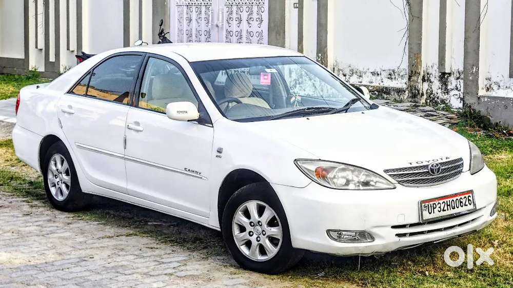 Toyota Camry 2004 Petrol Well Maintained
