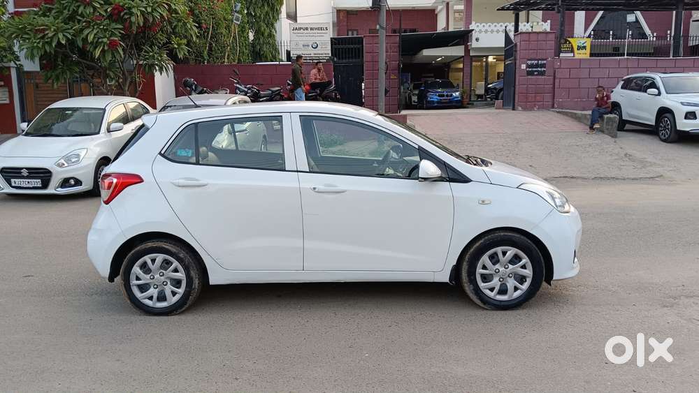 Hyundai Grand I10 Sportz O 1.2, 2018, Petrol