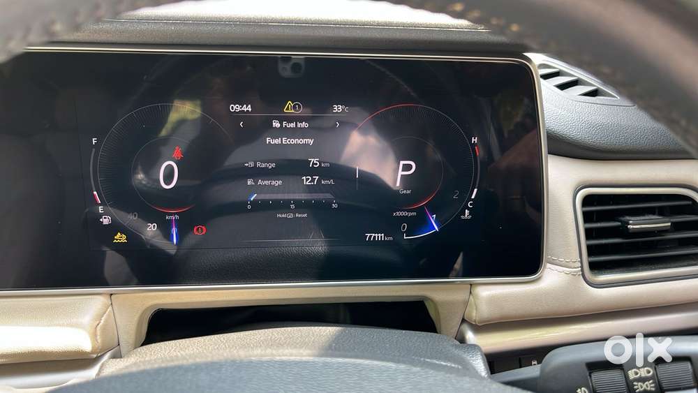 Mahindra Xuv700 Ax7 Luxury Pack Awd, 2022, Diesel