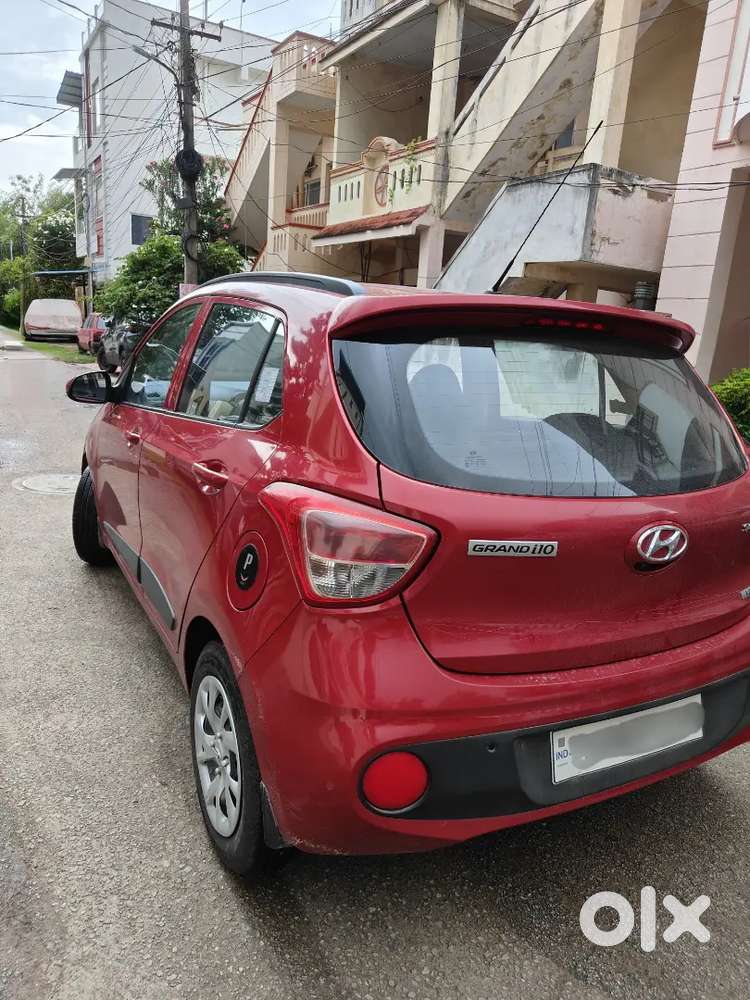 Hyundai Grand I10 Sportz 1.2 Bsiv 2019