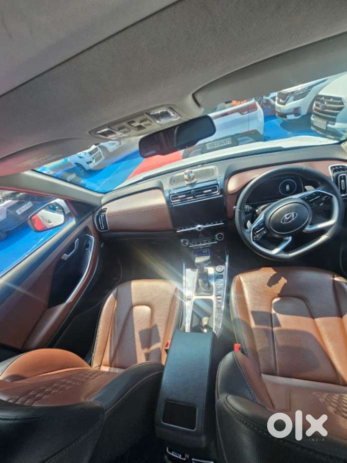 Hyundai Alcazar 2.0 Signature (o) Petrol At 6 Str, 2023, Petrol