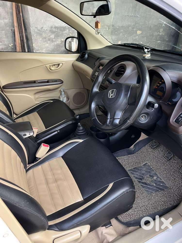 Honda Amaze Diesel 13