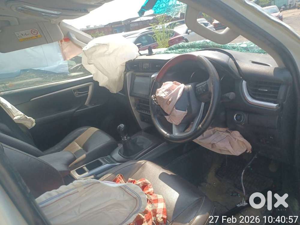 Toyota Fortuner 2017 Diesel 141507 Km Driven