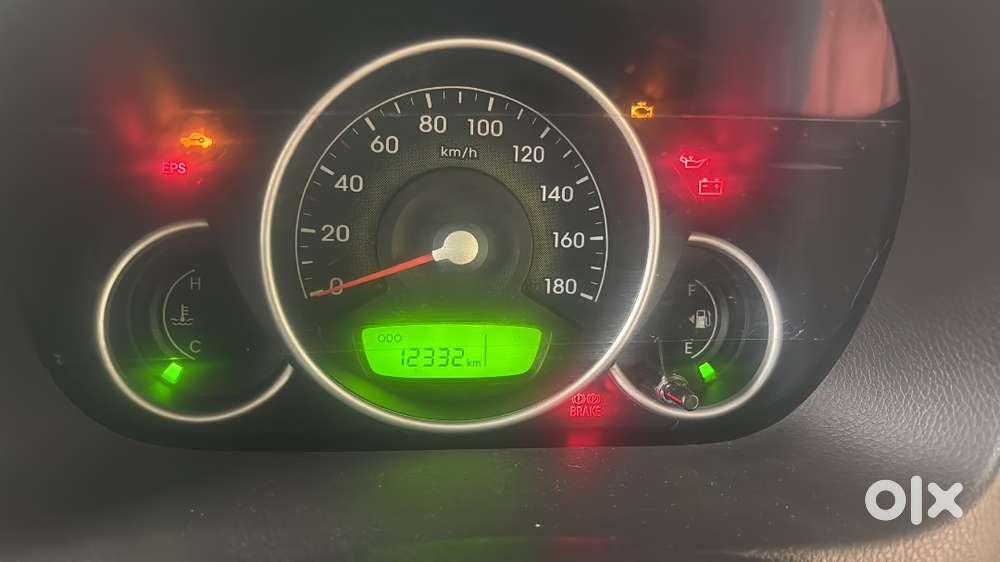 Less Driven Hyundai Eon Magna + Bsiv