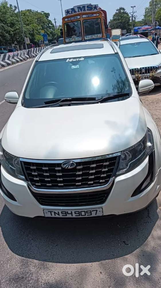 Mahindra Xuv 500 Fwd W11 Car