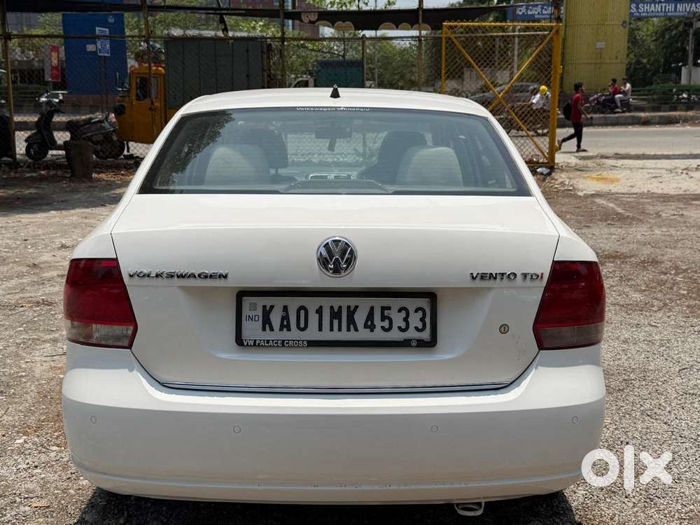 Volkswagen Vento 1.6 Highline Plus 16 Alloy, 2013, Diesel