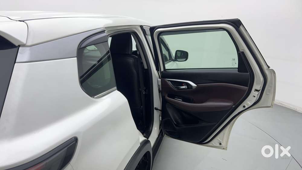 Maruti Suzuki Grand Vitara 1.5 Zeta Cng, 2024, Cng & Hybrids