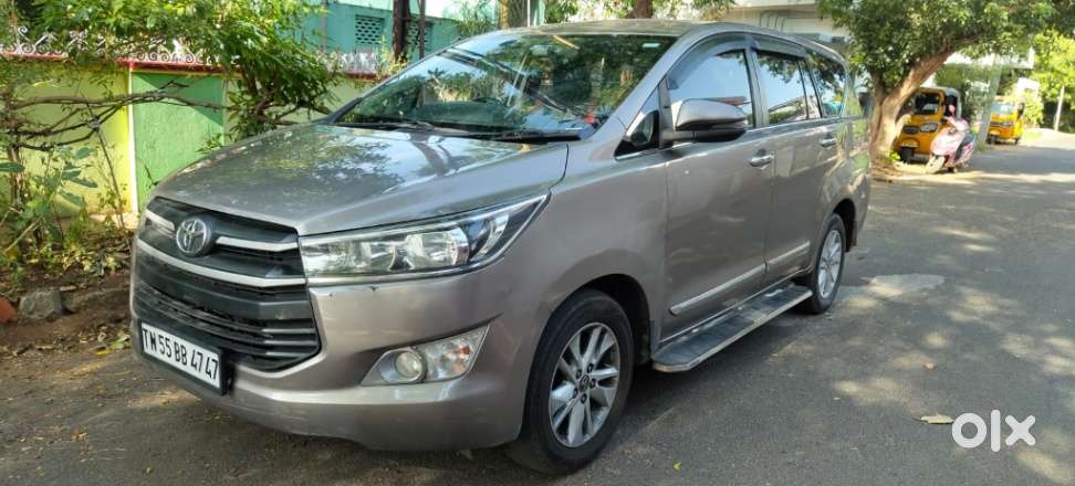 Toyota Innova Crysta 2.4 G Mt, 2017, Diesel