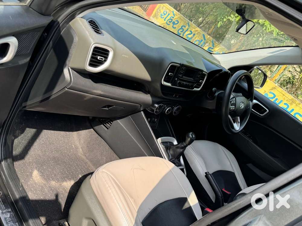 Hyundai Venue S, 2020, Petrol