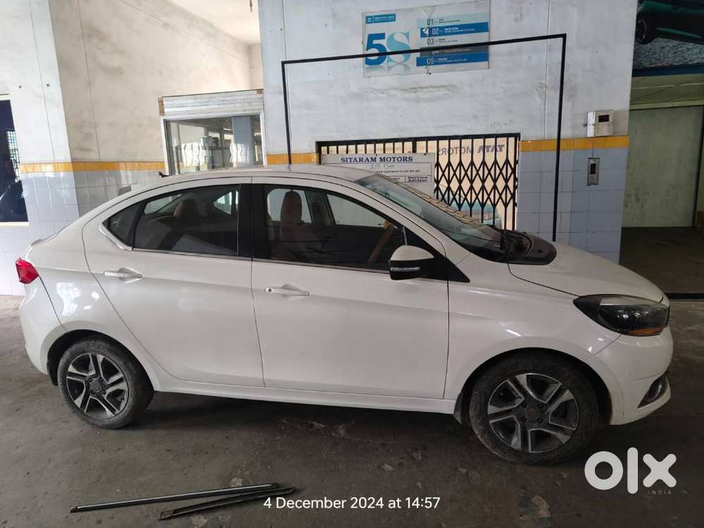 Tata Tigor 2017 Petrol