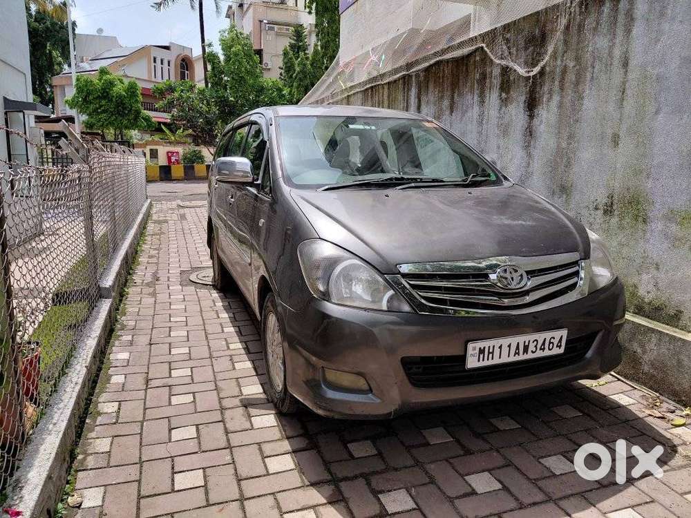 Toyota Innova 2.5 V 7 Str, 2011, Diesel