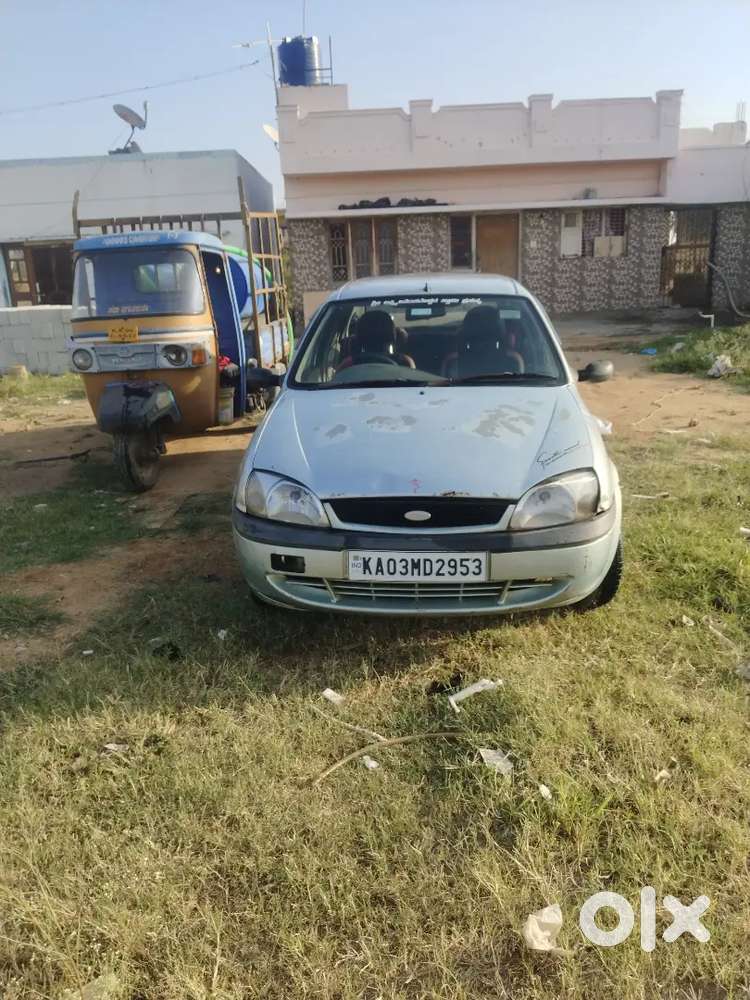 Ford Ikon 1.3 Zxi 2005 Petrol Manual