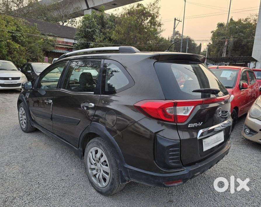 Honda Br-v I-vtec V Cvt, 2017, Petrol
