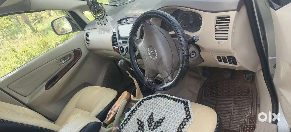 Toyota Innova 2006