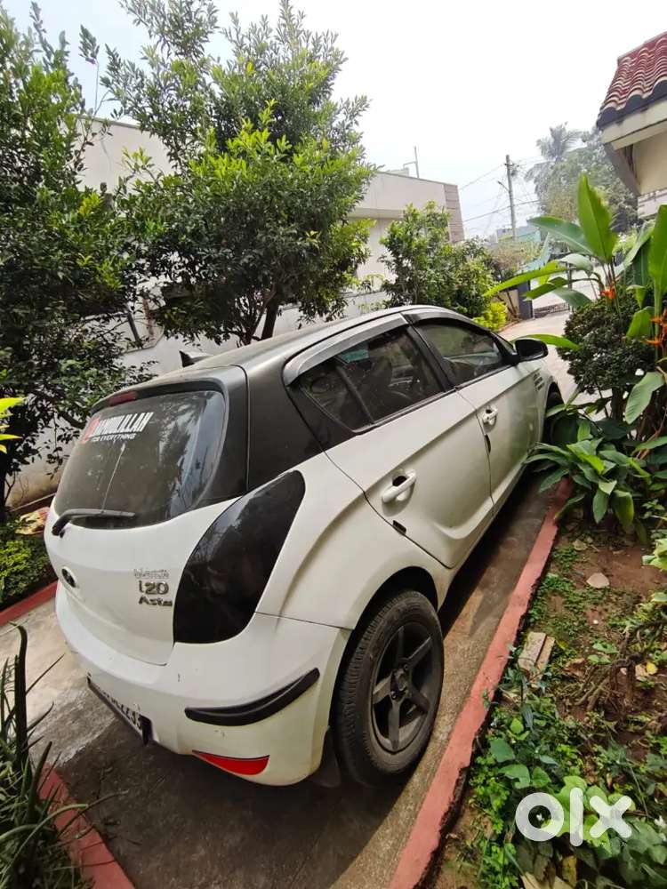 Hyundai I20