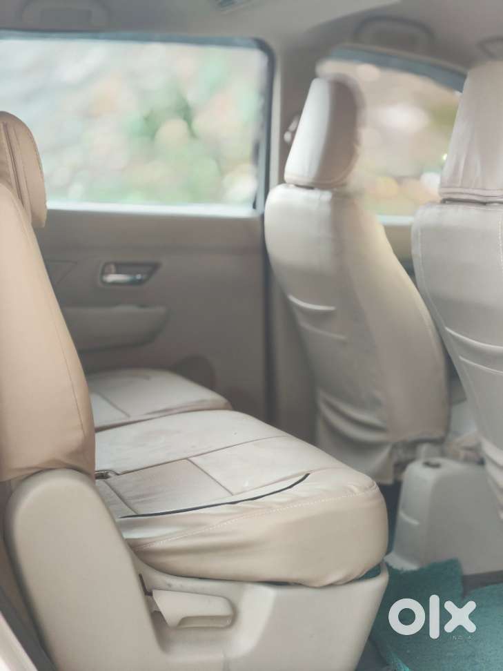 Maruti Suzuki Ertiga Vxi Cng, 2022, Cng & Hybrids