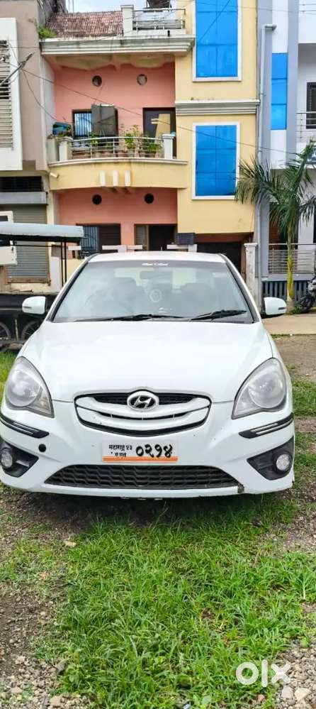 Hyundai Verna 1.6 Crdi 2010