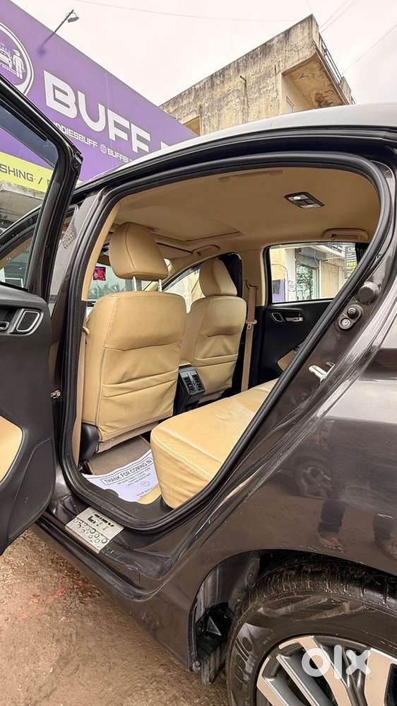 Honda City Zx 2018 Petrol